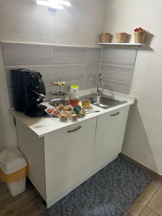 شقة Aurora House نابولي المظهر الخارجي الصورة