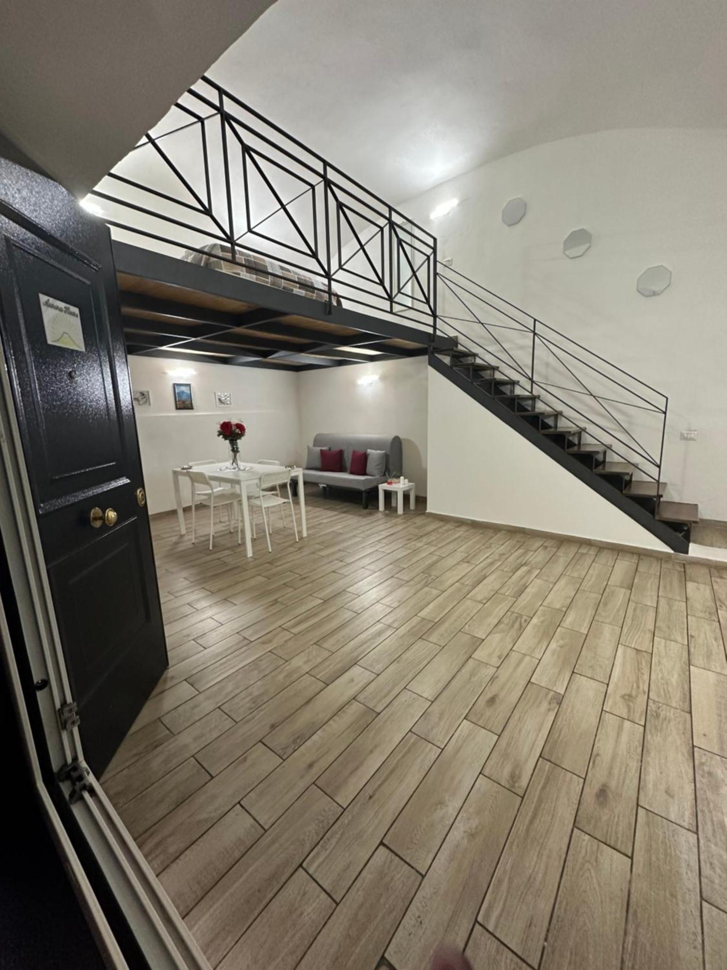 شقة Aurora House نابولي المظهر الخارجي الصورة